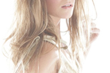 Hoa hậu Chile được dân cá cược thích nhất