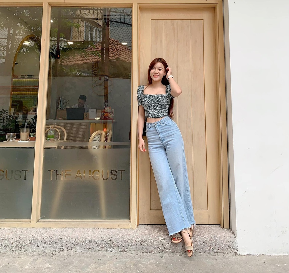 Bí quyết yêu xa bền chặt của thủ thành Đặng Văn Lâm và bạn gái nóng bỏng - 6