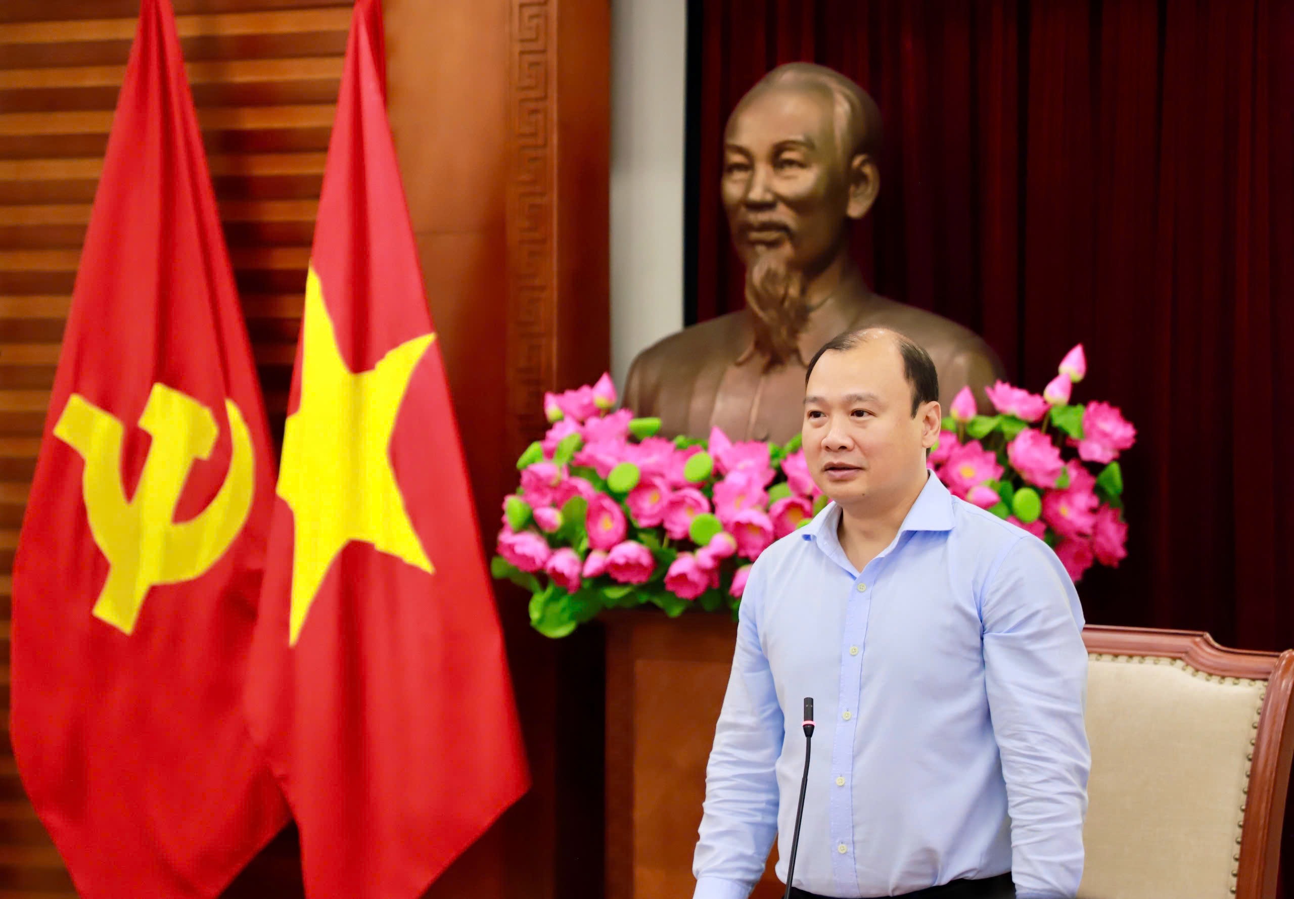 NSND Xuân Bắc: Cần hạn chế các tài khoản ảo trên mạng xã hội - 1