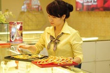 Giá vàng đột ngột giảm sâu