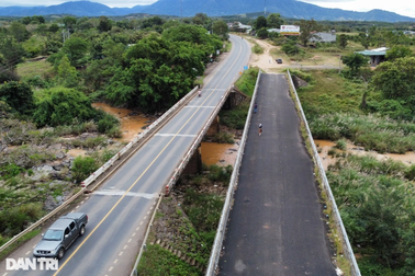 Dự án cầu nối Đắk Lắk và Gia Lai bị thu hồi vốn, dở dang suốt 4 năm