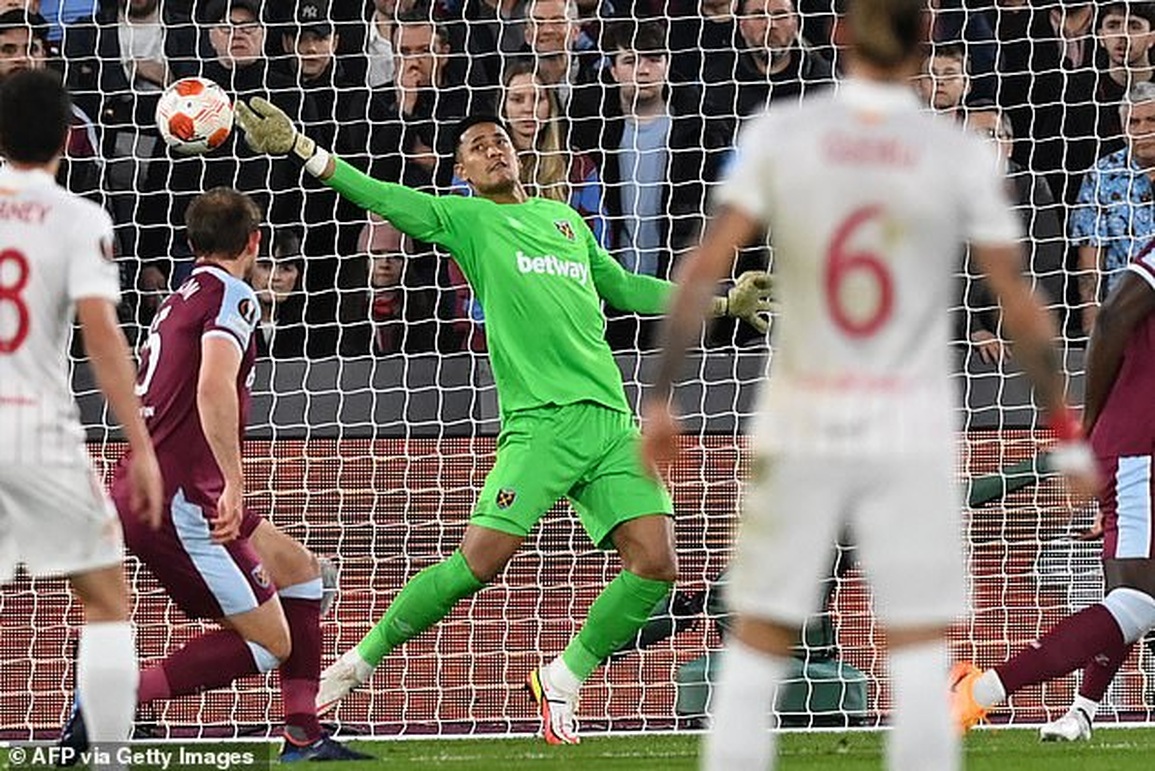 Ngôi sao Ukraine giúp West Ham giành vé vào tứ kết Europa League - 6 Ngôi sao Ukraine giúp West Ham giành vé vào tứ kết Europa League - 6