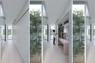 Ngôi nhà có cách giấu đồ nội thất dọc hành lang độc đáo