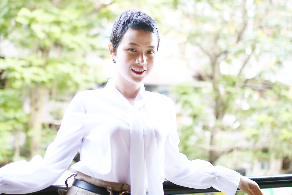 Nữ sinh Ngoại thương mắc ung thư tái xuất xinh đẹp và đầy nghị lực - 8 Nữ sinh Ngoại thương mắc ung thư tái xuất xinh đẹp và đầy nghị lực - 8