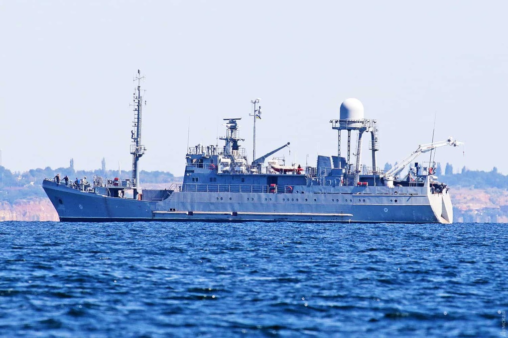 Khoảnh khắc xuồng không người lái Nga đánh chìm tàu trinh sát Ukraine - 1 Khoảnh khắc xuồng không người lái Nga đánh chìm tàu trinh sát Ukraine - 1