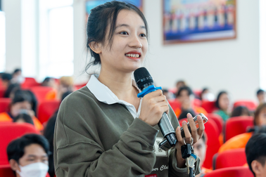 Đi làm mướn, nhân sự trẻ muốn "chôm" tư duy của ông chủ