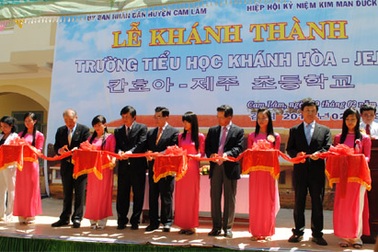 Khánh thành trường tiểu học Khánh Hòa - JeJu