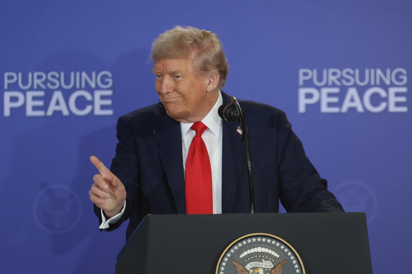Trump-R