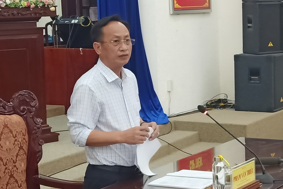 Covid-19 lại cộng dồn bão lũ thì rất khó khăn - 2 Covid-19 lại cộng dồn bão lũ thì rất khó khăn - 2