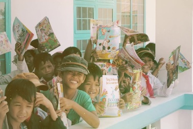 Bàn giao công trình Đèn Đom Đóm