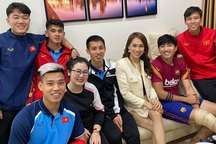 Lộ hình ảnh của Văn Hậu sau ca phẫu thuật