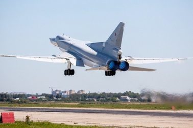 Nga từ chối bán máy bay Tu-22 cho Trung Quốc