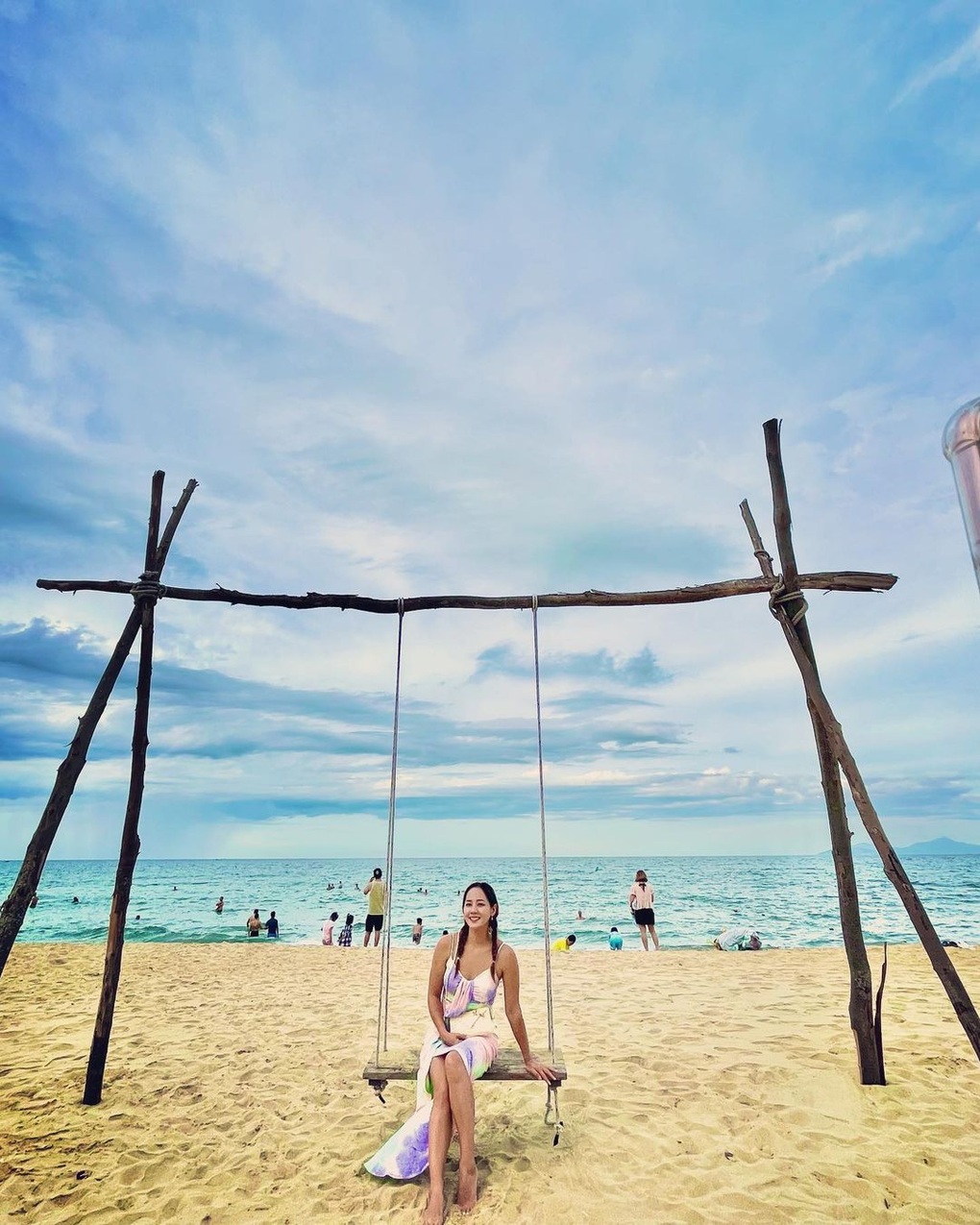 Sao Cuộc chiến thượng lưu trẻ trung, xinh đẹp khi du lịch tại Việt Nam - 6 Sao Cuộc chiến thượng lưu trẻ trung, xinh đẹp khi du lịch tại Việt Nam - 6