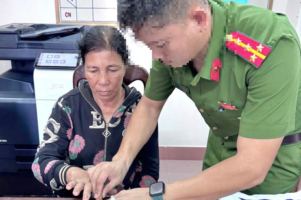 Bà lão 74 tuổi nằm trong đường dây trộm chó liên tỉnh - 1 Bà lão 74 tuổi nằm trong đường dây trộm chó liên tỉnh - 1