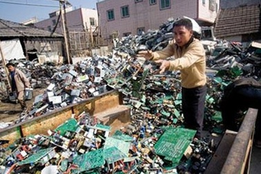 Mỹ lộ bí mật quân sự từ rác thải điện tử