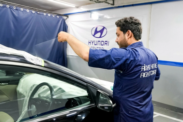 Loại phim cách nhiệt mới của Hyundai có thể giúp giảm 22 độ C bên trong xe