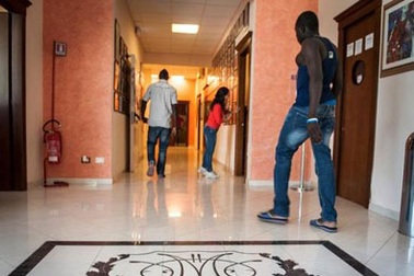 Mafia Italia kiếm bộn tiền trên sinh mạng người nhập cư