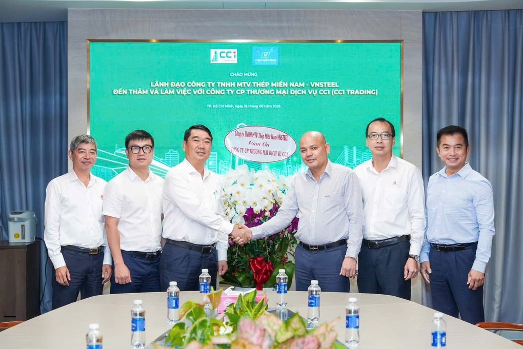 Thép Miền Nam đảm bảo chuỗi cung ứng ổn định cho thị trường - 4 Thép Miền Nam đảm bảo chuỗi cung ứng ổn định cho thị trường - 4
