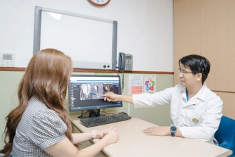 Đau bụng dưới âm ỉ: Đừng chỉ nghi ngờ bệnh phụ khoa