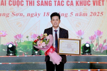 Nhạc sĩ Mai Trần Lâm ghi "dấu ấn kép" tại cuộc thi sáng tác về Lạng Sơn