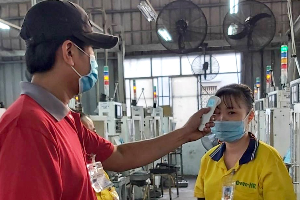 Bình Dương: Doanh nghiệp để lây lan dịch Covid-19 sẽ bị khởi tố hình sự - 2 Bình Dương: Doanh nghiệp để lây lan dịch Covid-19 sẽ bị khởi tố hình sự - 2