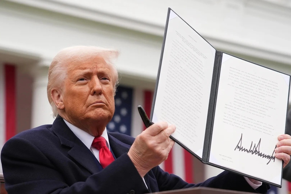 Tổng thống Trump sắp gửi thư thông báo thuế cho hơn 150 nước - 1 Tổng thống Trump sắp gửi thư thông báo thuế cho hơn 150 nước - 1