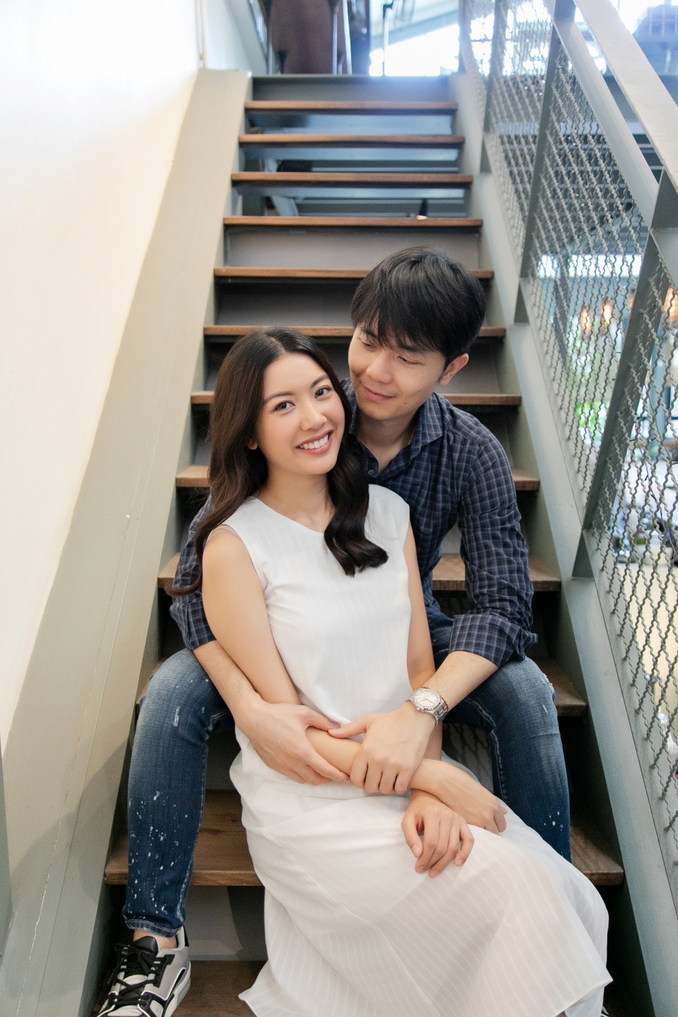 Á hậu Thúy Vân đã đăng ký kết hôn với doanh nhân hơn 10 tuổi - 3 Á hậu Thúy Vân đã đăng ký kết hôn với doanh nhân hơn 10 tuổi - 3