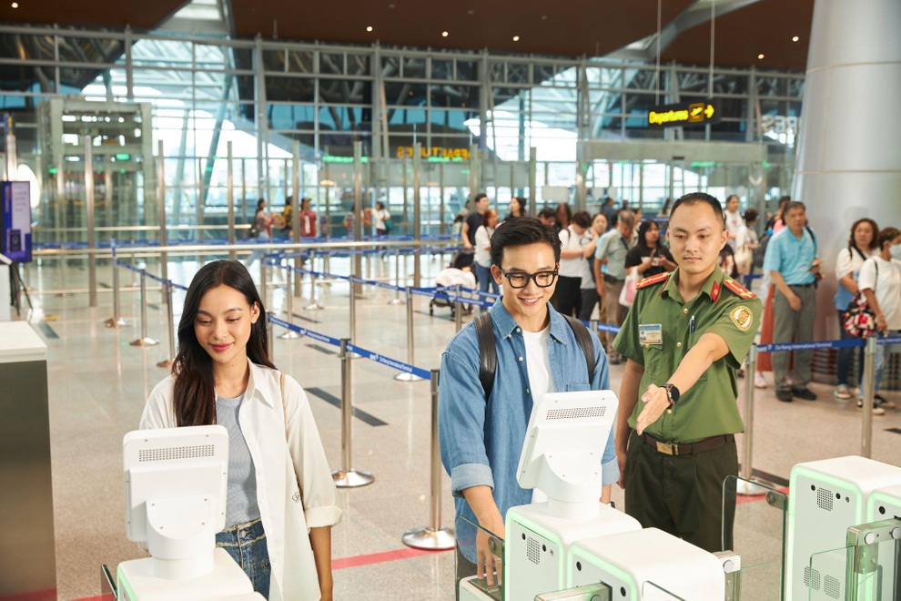 Sân bay quốc tế Đà Nẵng tiên phong ứng dụng mô hình nhà ga thông minh - 2 Sân bay quốc tế Đà Nẵng tiên phong ứng dụng mô hình nhà ga thông minh - 2