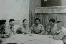 "Giúp Nhân dân nước bạn là mình tự giúp mình"