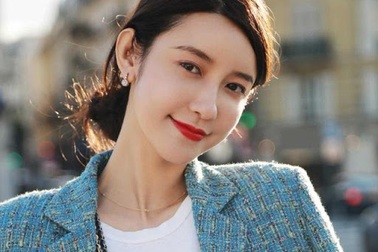 Hotgirl xinh đẹp khiến chủ tịch Taobao bị giáng chức là ai?