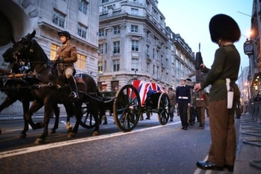 Hơn 4.000 cảnh sát Anh bảo vệ lễ tang “bà đầm thép”