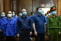 Toàn cảnh phiên tòa xét xử ông Đinh La Thăng và đồng phạm