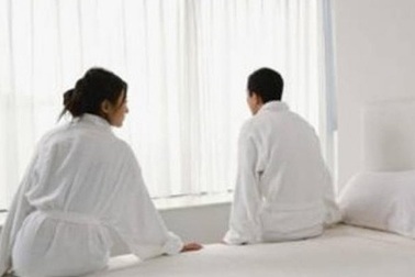 Bị vợ... bạo hành tình dục, chồng ngậm đắng nuốt cay