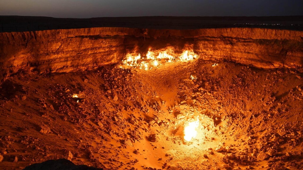 Lý do Turkmenistan quyết tâm đóng hố lửa cổng địa ngục - 1 Lý do Turkmenistan quyết tâm đóng hố lửa cổng địa ngục - 1