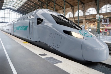 Eurostar sẽ vận hành tàu 2 tầng qua Đường hầm eo biển Manche