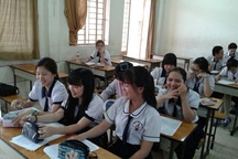 Hai nữ sinh viết tâm thư cầu cứu Bí thư Đinh La Thăng xin được làm công dân