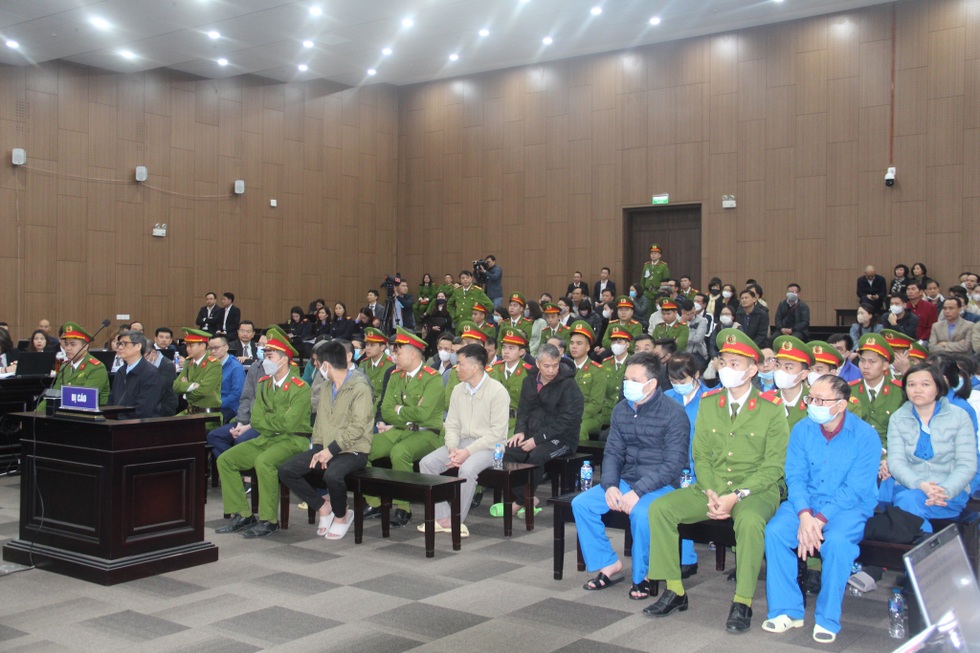 Nhật ký xét xử Việt Á: Phan Quốc Việt và câu chuyện cảm ơn, hoa hồng - 5 Nhật ký xét xử Việt Á: Phan Quốc Việt và câu chuyện cảm ơn, hoa hồng - 5