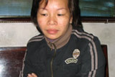 Mất 20.000 USD để được làm tiếp viên hàng không 