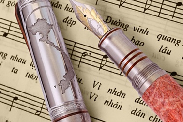 Hoàng Sa, Trường Sa của Việt Nam trên hàng hiệu quốc tế