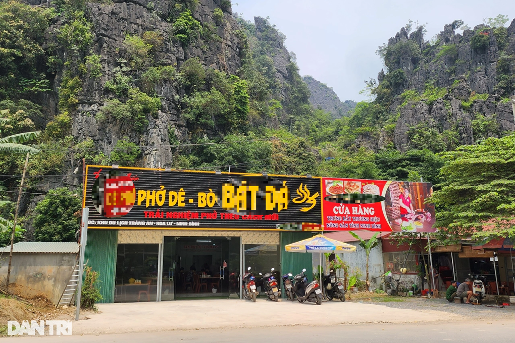 Nhan nhản công trình xâm hại Di sản thế giới Tràng An - 3 Nhan nhản công trình xâm hại Di sản thế giới Tràng An - 3