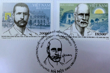 Việt Nam - Pháp phát hành bộ tem chung