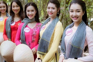 Lễ hội dừa tôn vinh nét đẹp áo bà ba