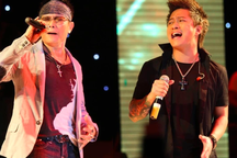 Tuấn Hưng "từ chối" khi Jimmii Nguyễn tặng vé đêm nhạc