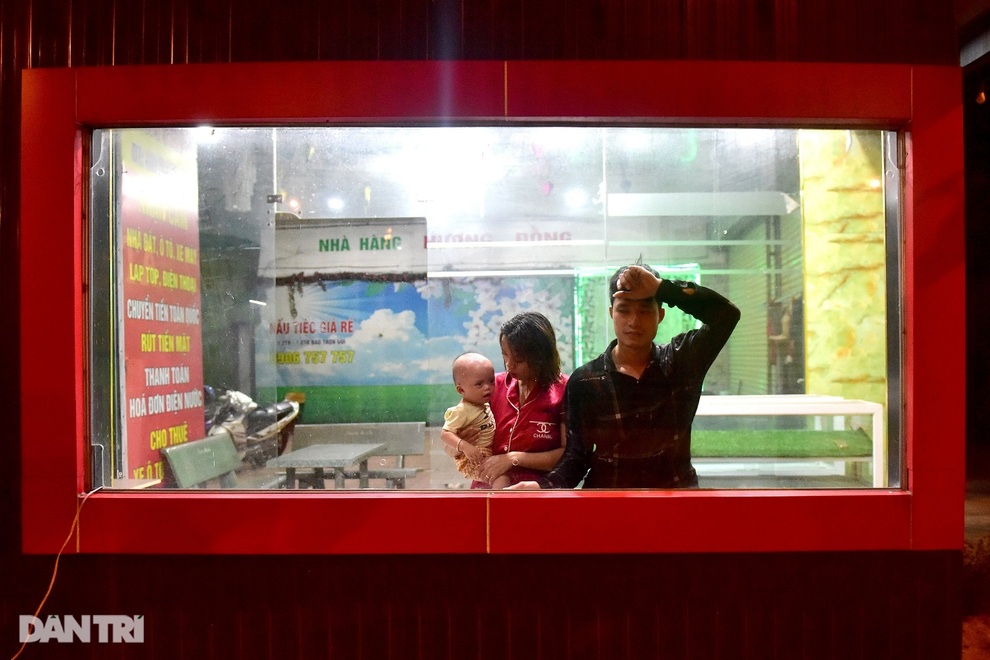 Bản tin Covid-19: Hà Nội kéo dài giãn cách, TPHCM siết chặt vùng đỏ - 5 Bản tin Covid-19: Hà Nội kéo dài giãn cách, TPHCM siết chặt vùng đỏ - 5
