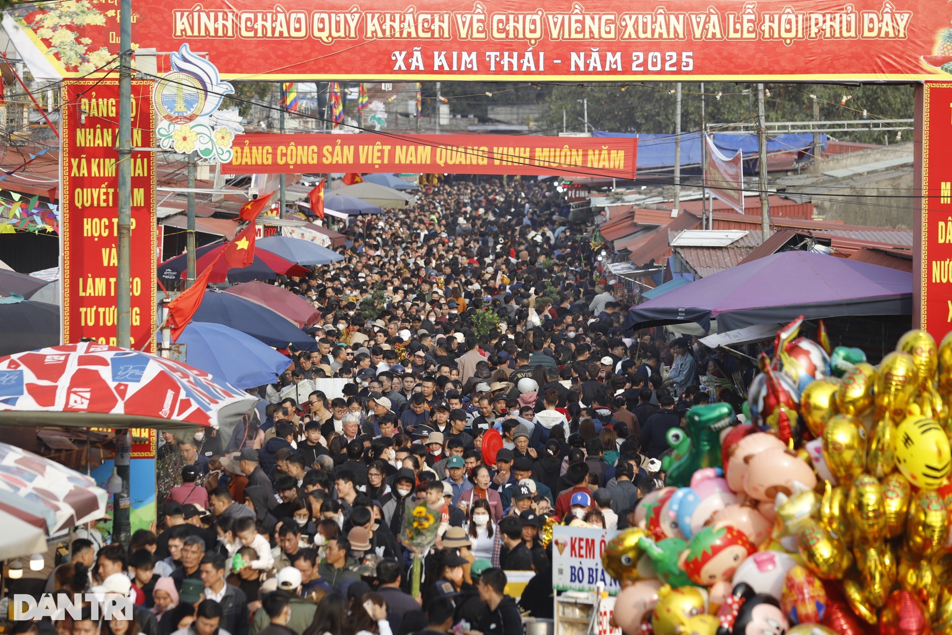 Ken đặc người đi chợ mua may, bán rủi - 1 Ken đặc người đi chợ mua may, bán rủi - 1