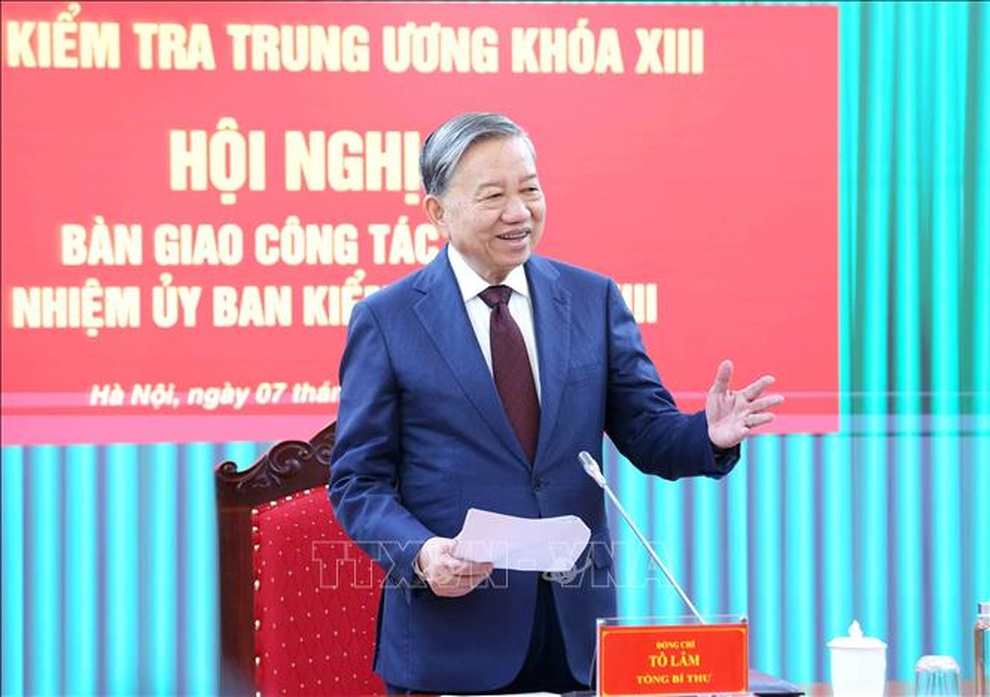 Hội nghị bàn giao công tác của Chủ nhiệm Ủy ban Kiểm tra Trung ương - 1 Hội nghị bàn giao công tác của Chủ nhiệm Ủy ban Kiểm tra Trung ương - 1