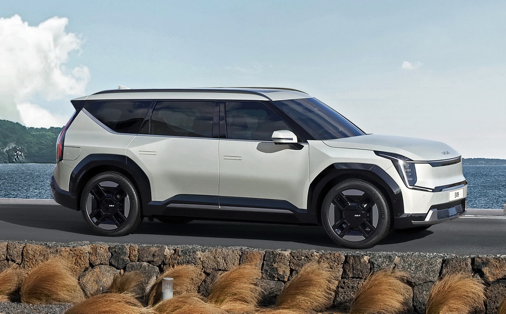 Kia EV9 ra mắt, mẫu SUV 3 hàng ghế hiếm hoi trên thị trường xe điện - 7 Kia EV9 ra mắt, mẫu SUV 3 hàng ghế hiếm hoi trên thị trường xe điện - 7