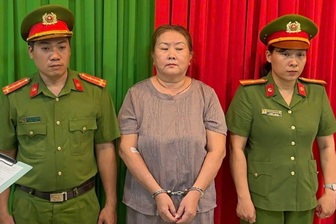 Chủ khu đất ở TPHCM thu phí người đổ chất thải và chôn lấp trái phép