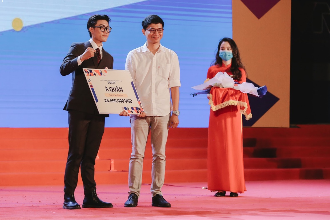 Nữ sinh Báo chí vô địch cuộc thi sinh viên dẫn chương trình - 8 Nữ sinh Báo chí vô địch cuộc thi sinh viên dẫn chương trình - 8