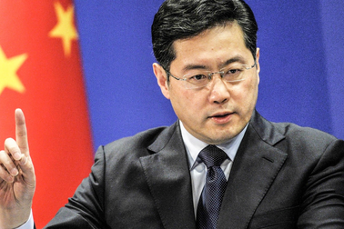 Ngoại trưởng Trung Quốc điện đàm với người đồng cấp Ukraine